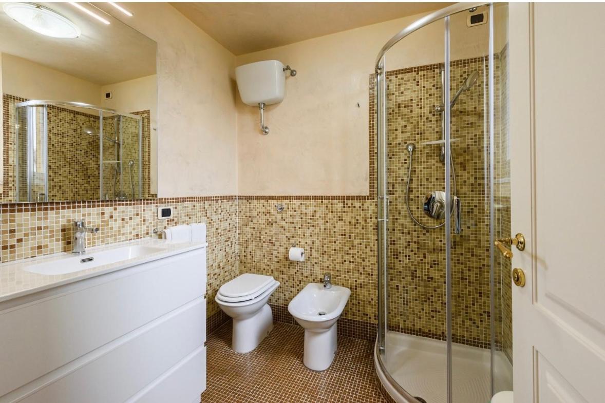 B&B Casa Rossa Florenz Exterior foto