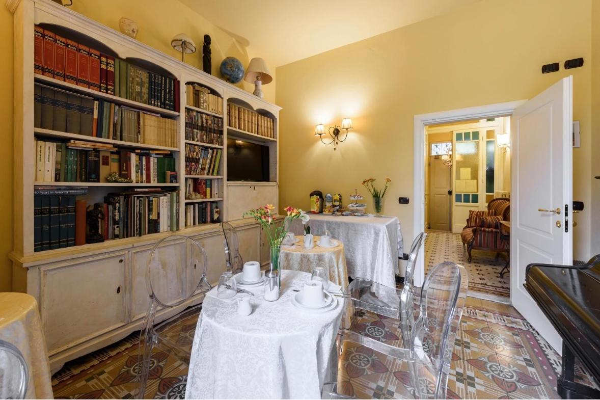 B&B Casa Rossa Florenz Exterior foto